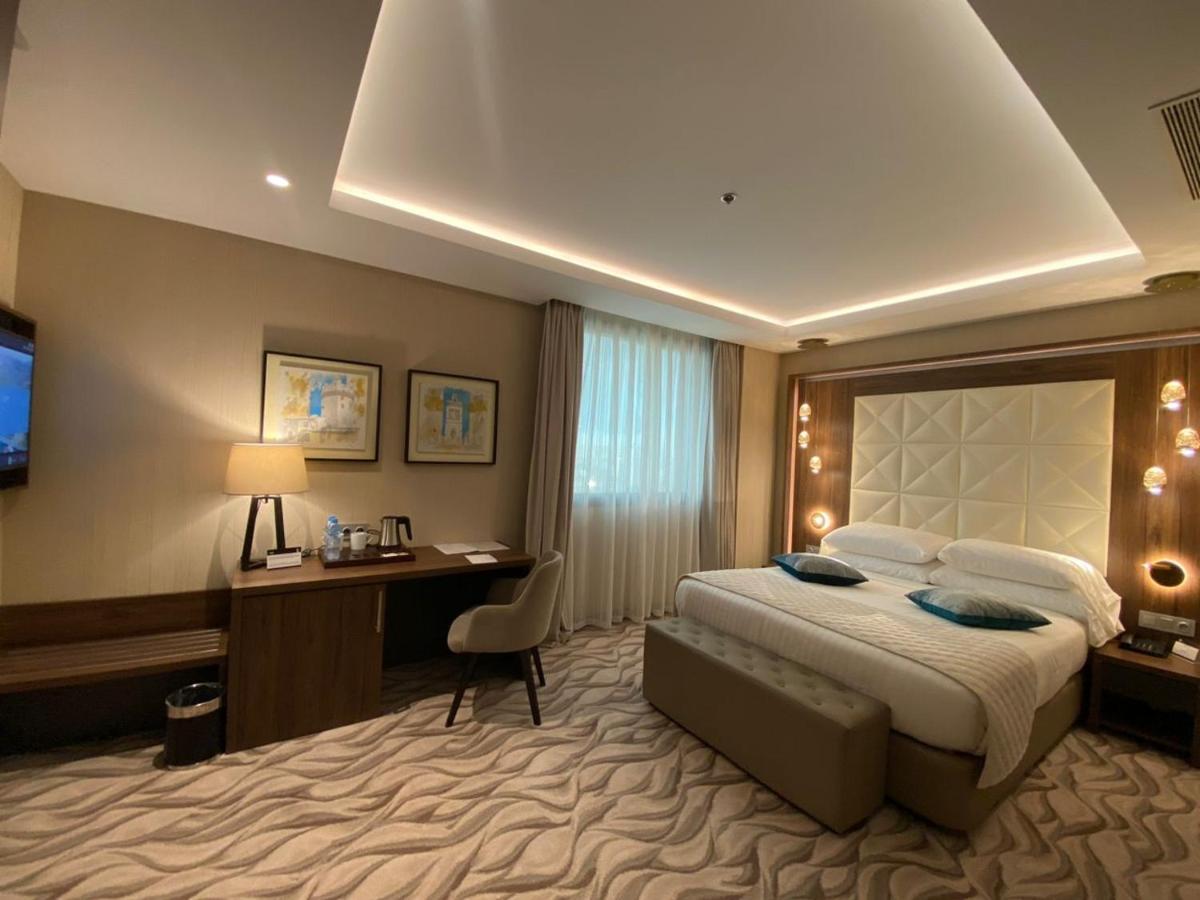 Az Hotels Grand Oran Es Senia Bagian luar foto